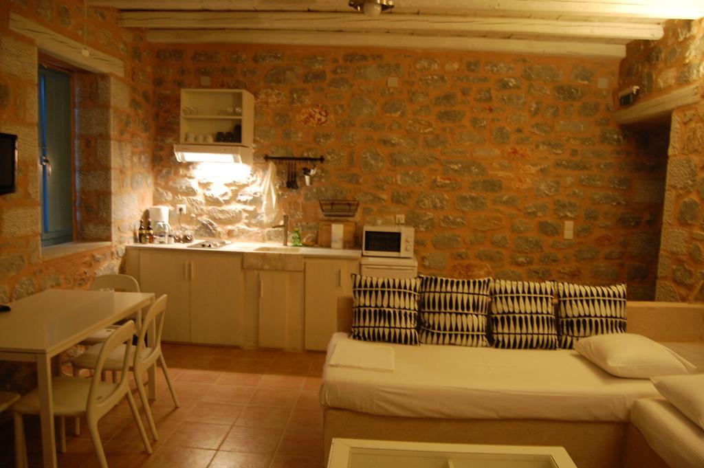 Apartment Philothea Mani Greece *